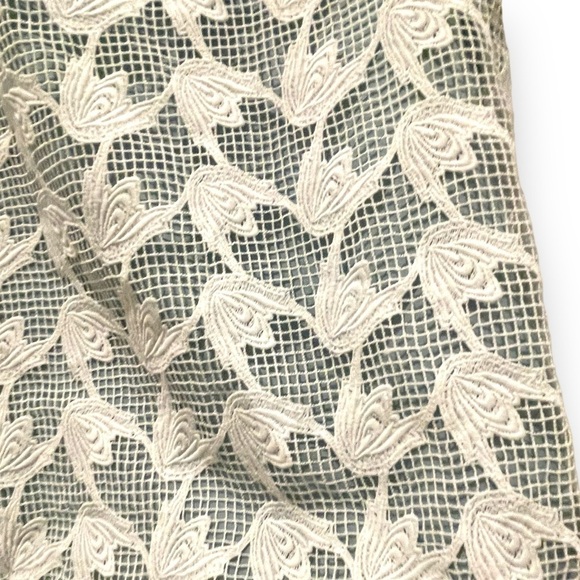 Tory Burch Pierce Embroidered Skirt | White + Mint Green Overlay Skirt Size 2 - Picture 7 of 9